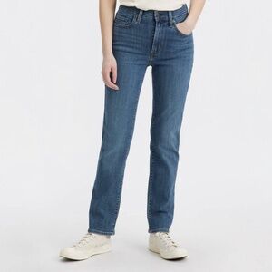 Levi's Women's 724 High-Rise Straight Jeans - Way Way Back 28 - Barely worn